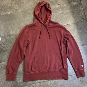 Maroon American Eagle Hoodie in Medium